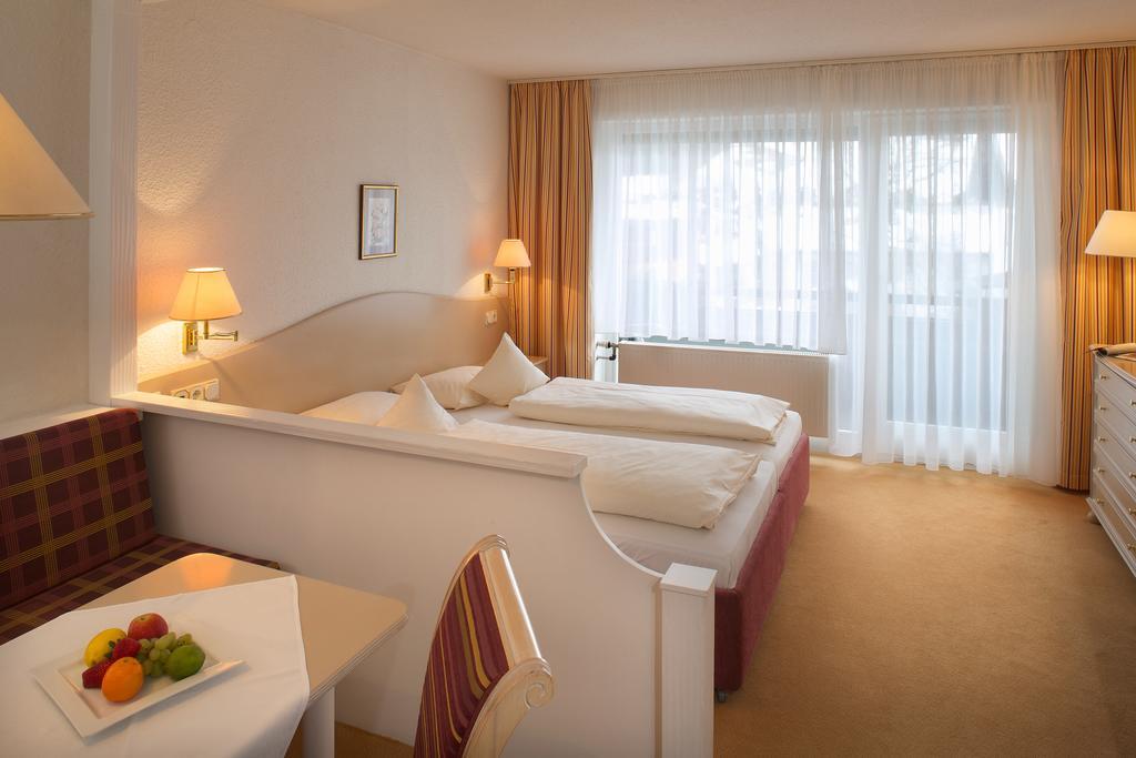 Interest Vitalhotel - Partnerbetrieb Von Oberstaufen Plus 客房 照片